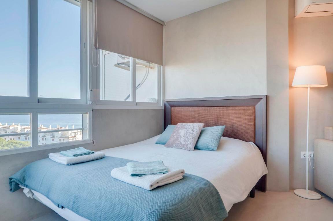 Gem By The Beach Calahonda Sitio de Calahonda ภายนอก รูปภาพ